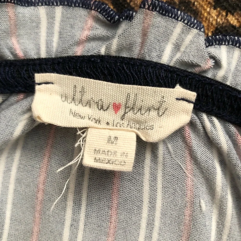 Ruffle Top - Picture 4 of 4